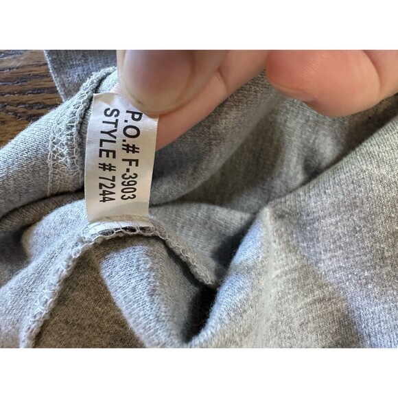 Pennant Spartan Sweatshirt Mens Medium Crewneck Race Light Gray Embroidered EUC - Picture 6 of 9